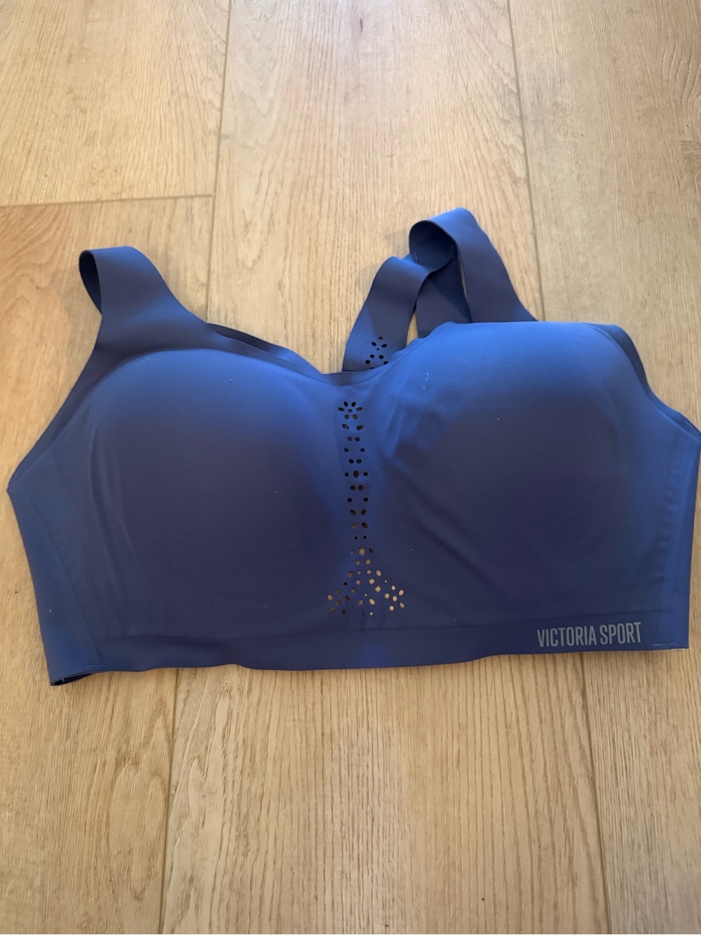 Victoria sport Navy Seamless Sports Bra 38DD